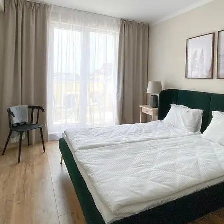 Bliss With A Pool 拉夫达