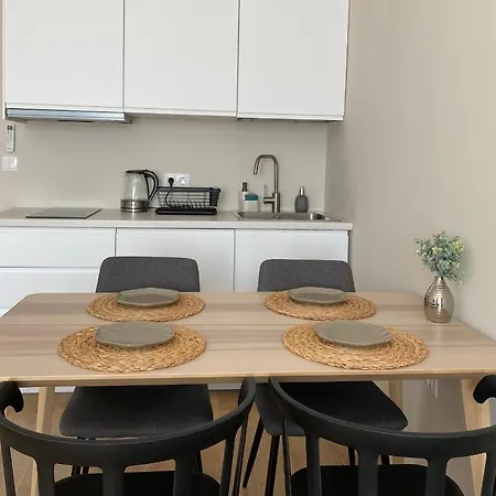 Bliss With A Pool 公寓 拉夫达