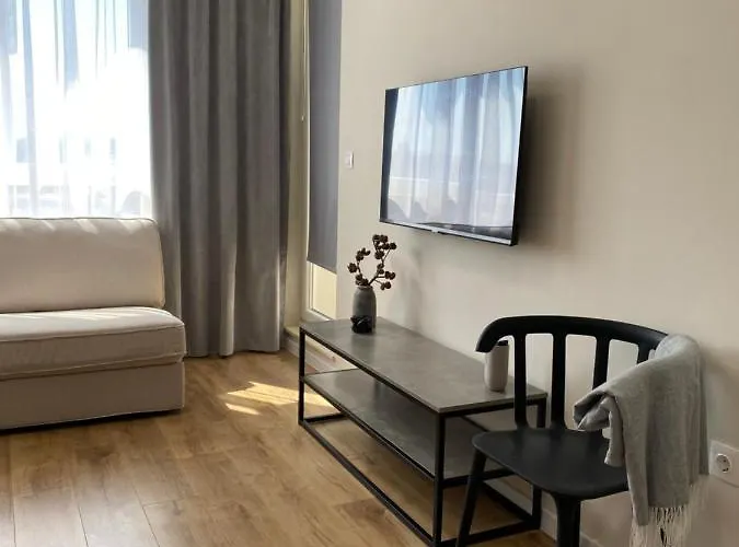 Apartamento Bliss With A Pool Ravda